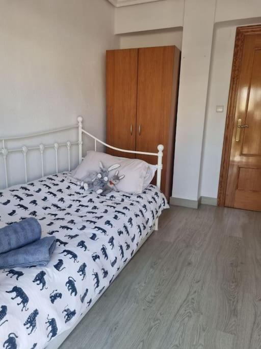 Lovely Three-Bedroom Apartment In Puerto De Sagunt Sagunto Buitenkant foto